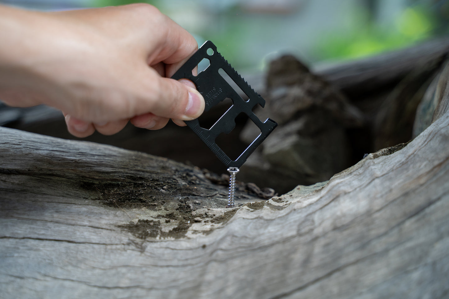 MULTI-TOOL CARD