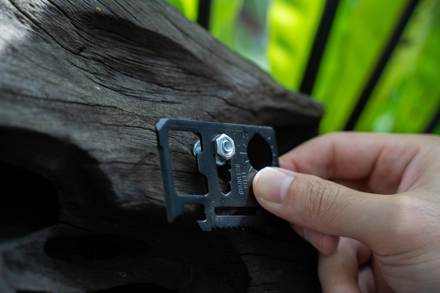 MULTI-TOOL CARD